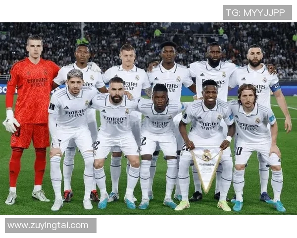 全球足球明星排名揭晓谁将成为足坛新王者与传奇并肩而立 全球足球明星排名揭晓谁将成为足坛新王者与传奇并肩而立