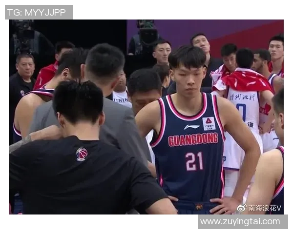 深圳篮球队在选拔赛中以79分稳居积分榜首位